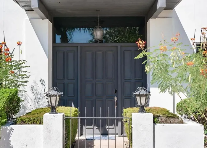 Apartamento Midcentury With Pool & Rec *